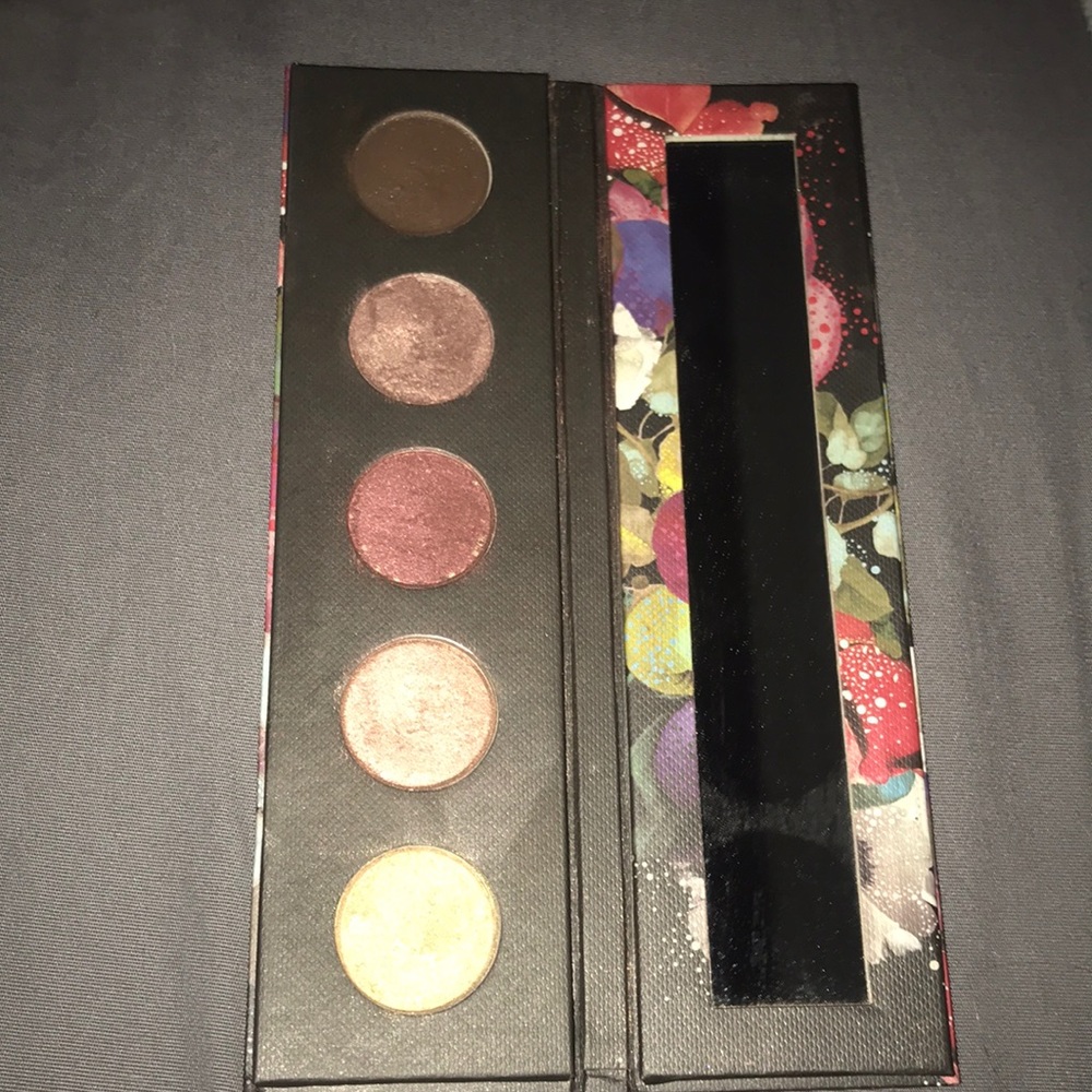 Cynthia Rowley eyeshadow palette